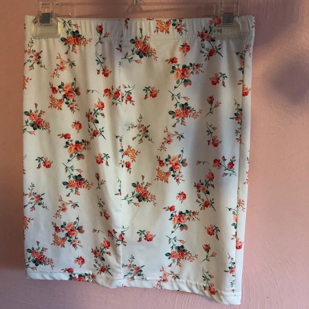 Body con skirt